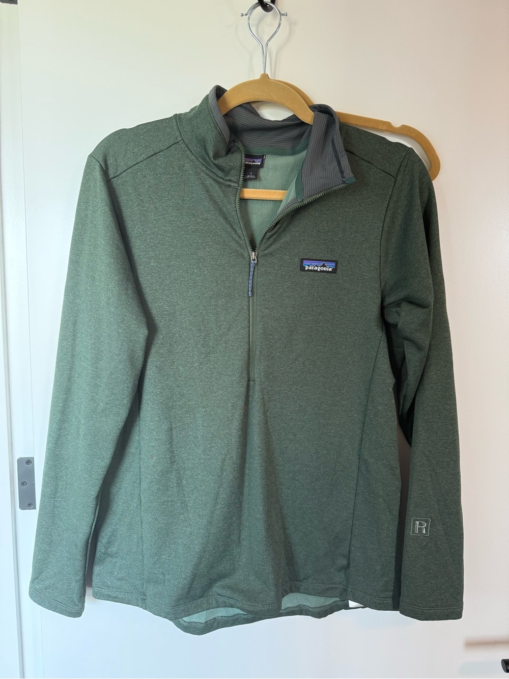 Patagonia Heathered Olive Green Half-Zip Pullover